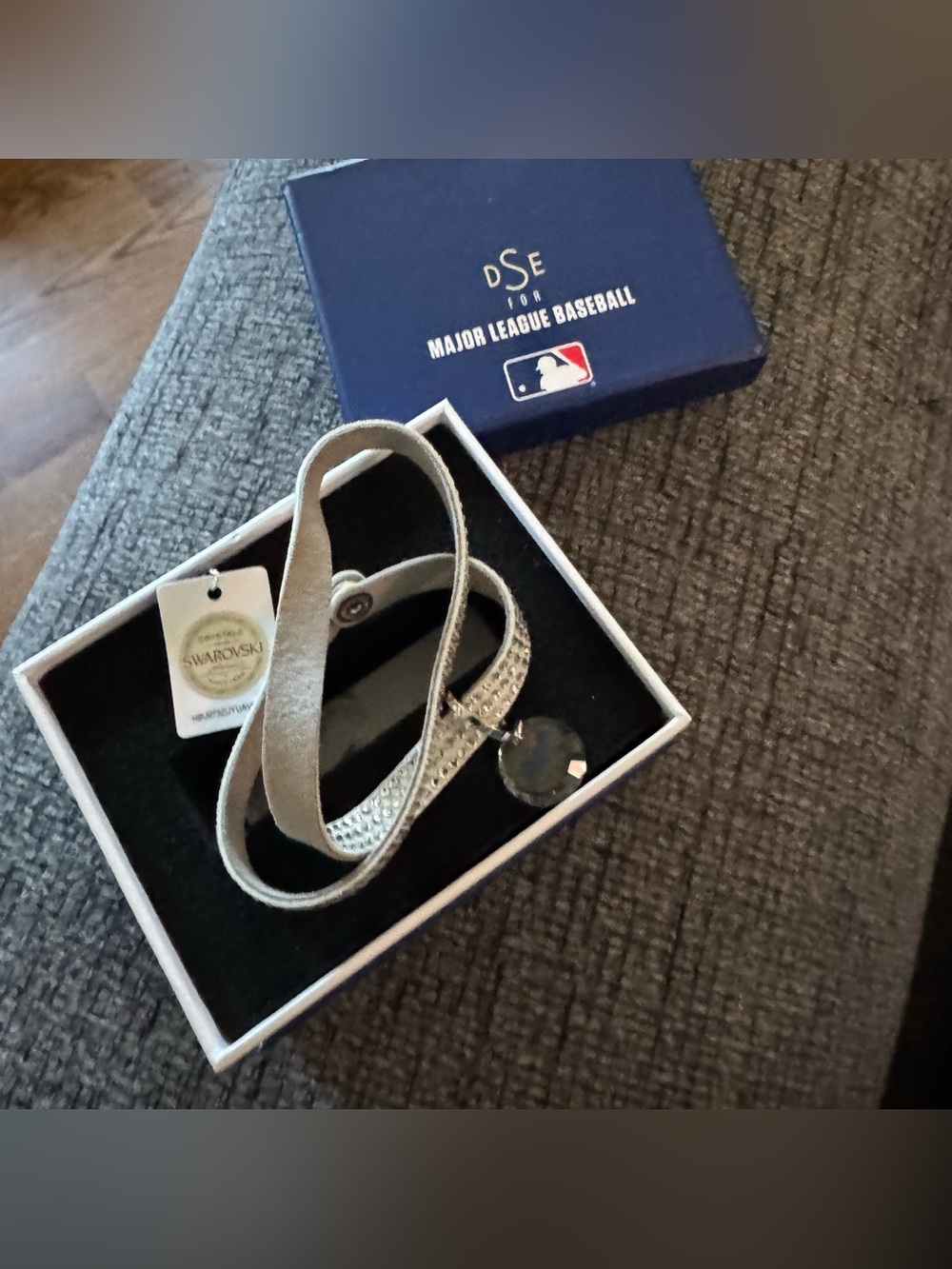 MLB Home Run LA Dodgers Swarovski Wrap Bracelet